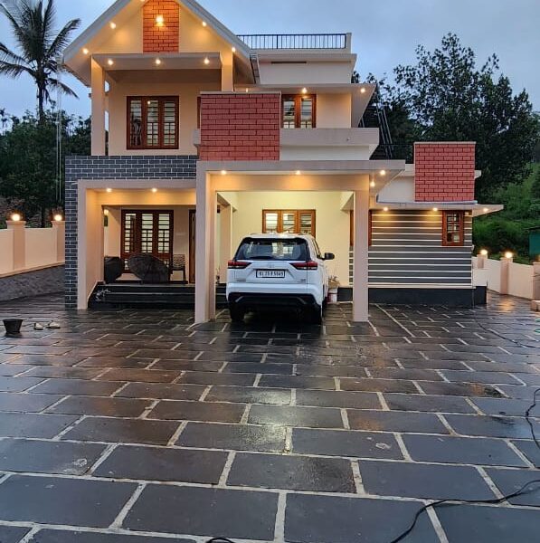 New Build 4BHK House in Vaduvanchal, Wayanad with Gardens