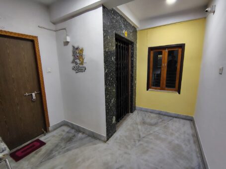 New Town Apartments | 1 Bed Unit with AC & Parking