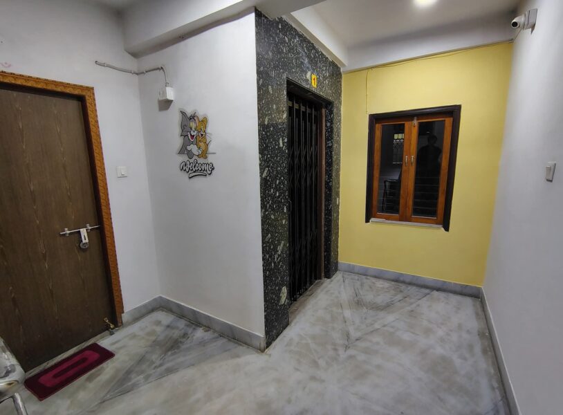 New Town Apartments | 1 Bed Unit with AC & Parking