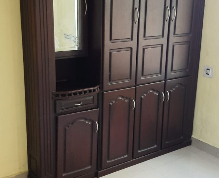 Punkunnam, Thrissur: East-Facing 2BHK with Modern Amenities