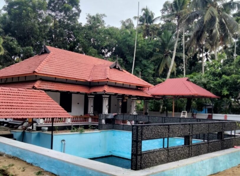 Nattika, Thrissur: Modern 3BHK House on 16.5 Cents Plot
