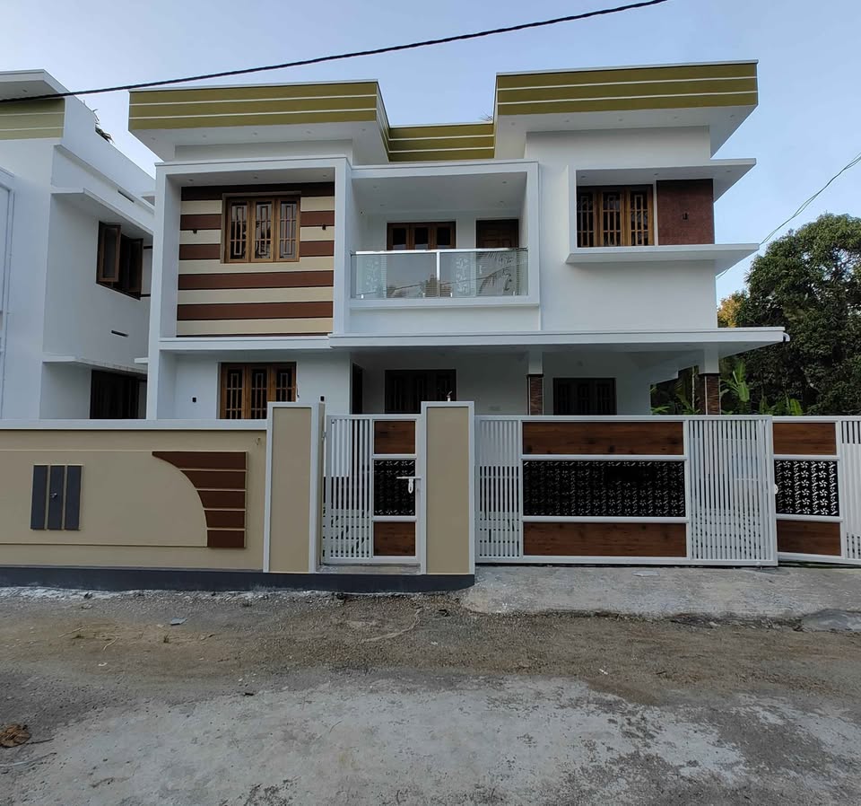 Thrissur Independent House | Athekkad | 2025 Build | Vastu Compliant