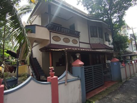 Independent House | Puthoorkara, Thrissur | 3 Bed, Vastu Compliant