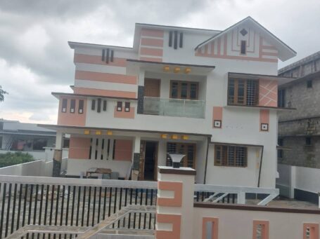 Mundukotta Independent House | 4 Bed | East Facing | New Build