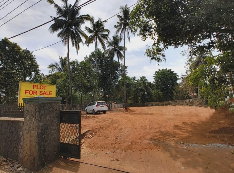 Prime Residential Plot Thrissur Corporation | Road Access | 300m Junction