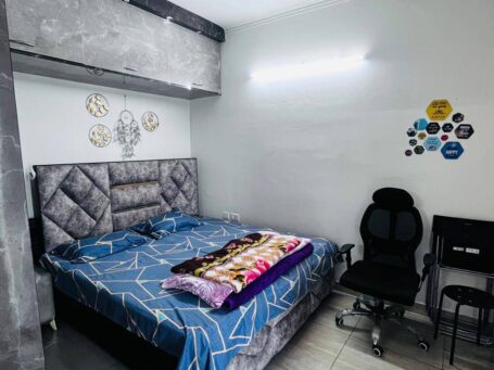 Ghaziabad City: North-Facing 1BHK Apartment with AC & Parking
