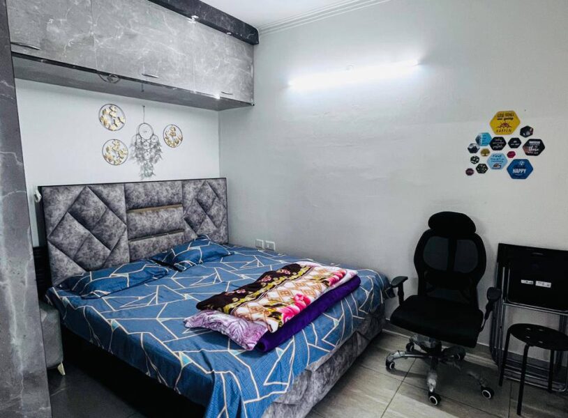 Ghaziabad City: North-Facing 1BHK Apartment with AC & Parking