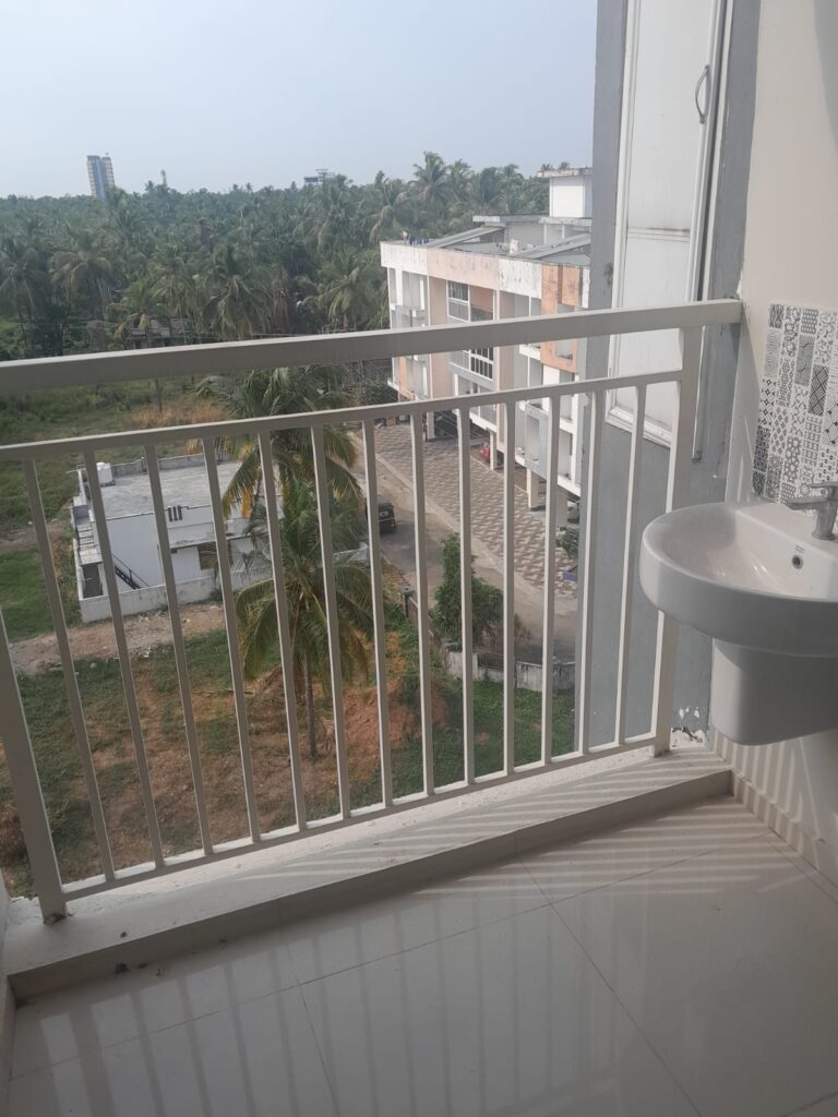 2BHK Apartment | Guruvayur Temple Vicinity | East-Facing