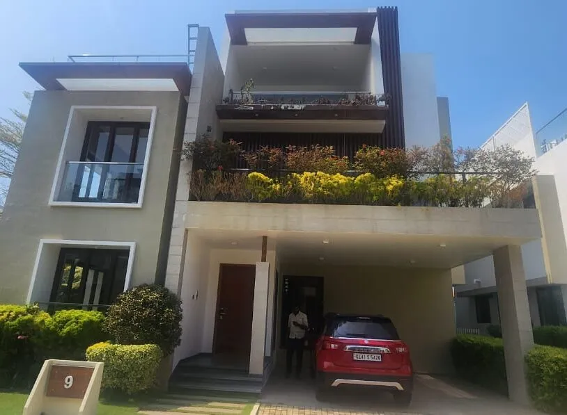 New Independent House, Edakochi – 3 BHK, Vastu Compliant