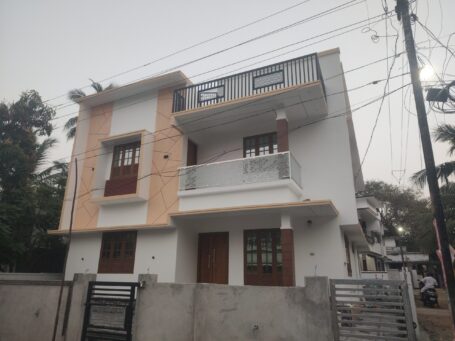 New 4BHK Independent House with Gardens, Ayyappankavu, Thrissur