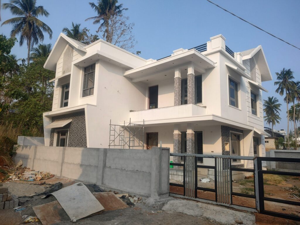 Mannuthy, Thrissur: New 4BHK East-Facing Home | Vastu Compliant