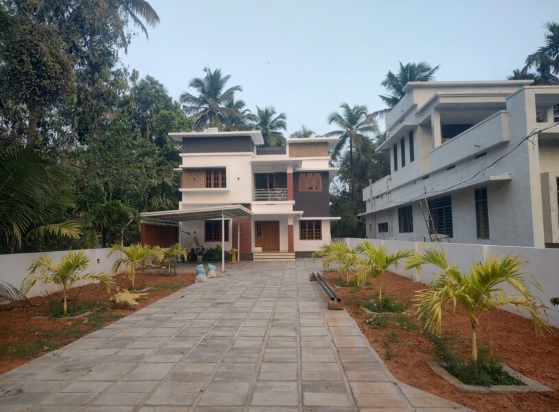 Brand New Independent House in Mulayam, Thrissur | Vastu Compliant